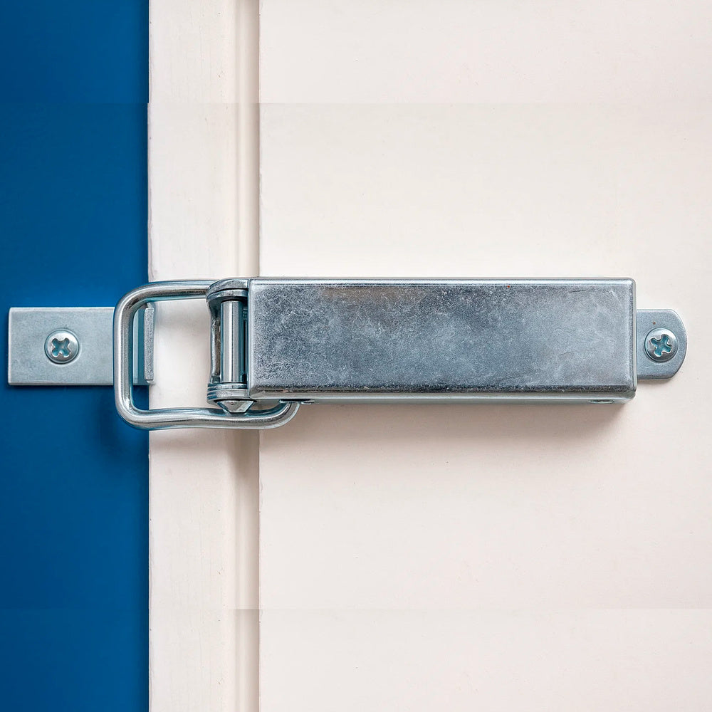 Flat clasp box 120 mm (box of 25 units)