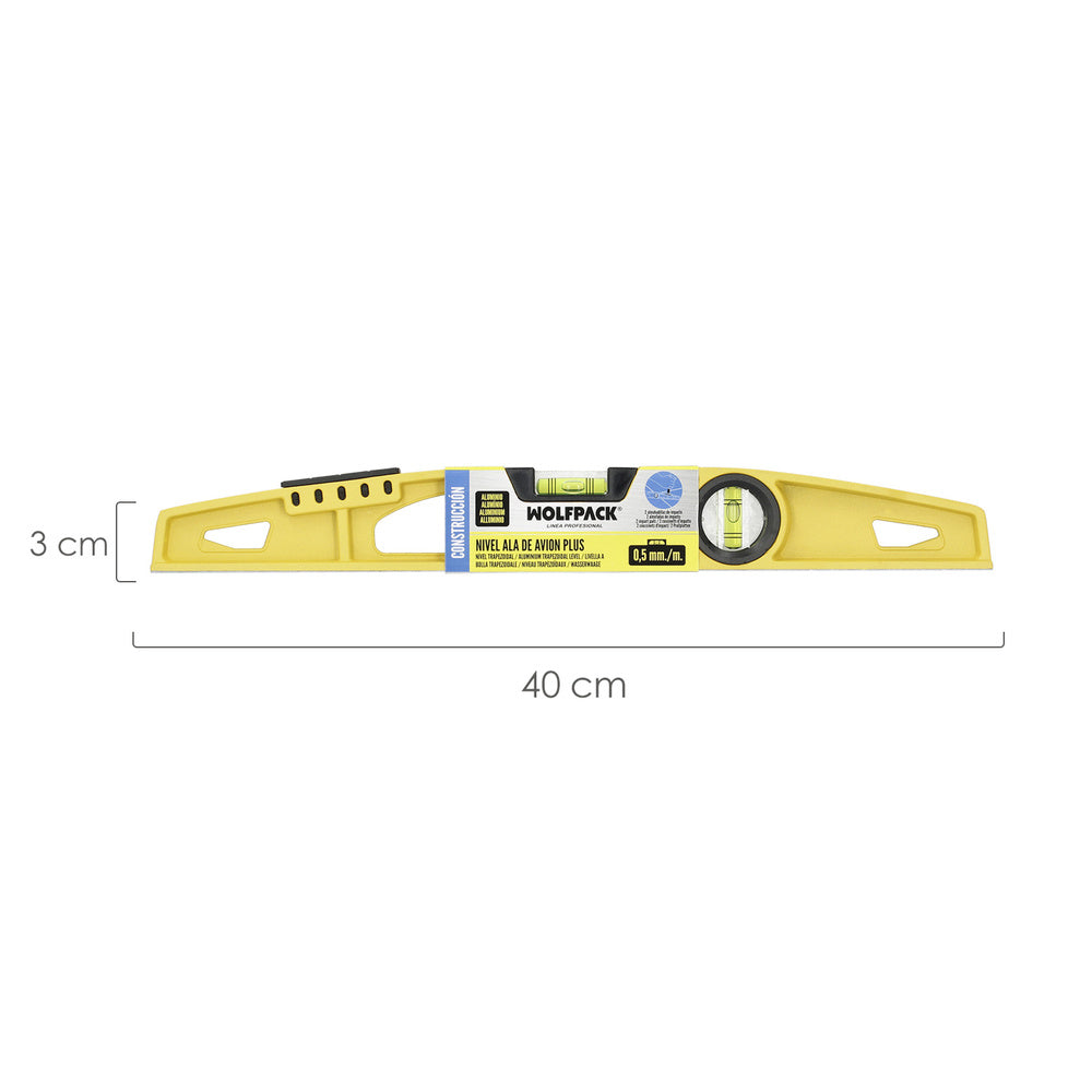 Airplane wing level plus 40 cm