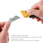 Cutter with 20 mm retractable blade, quick blade change, aluminum housing, rubberized grip. Professional use