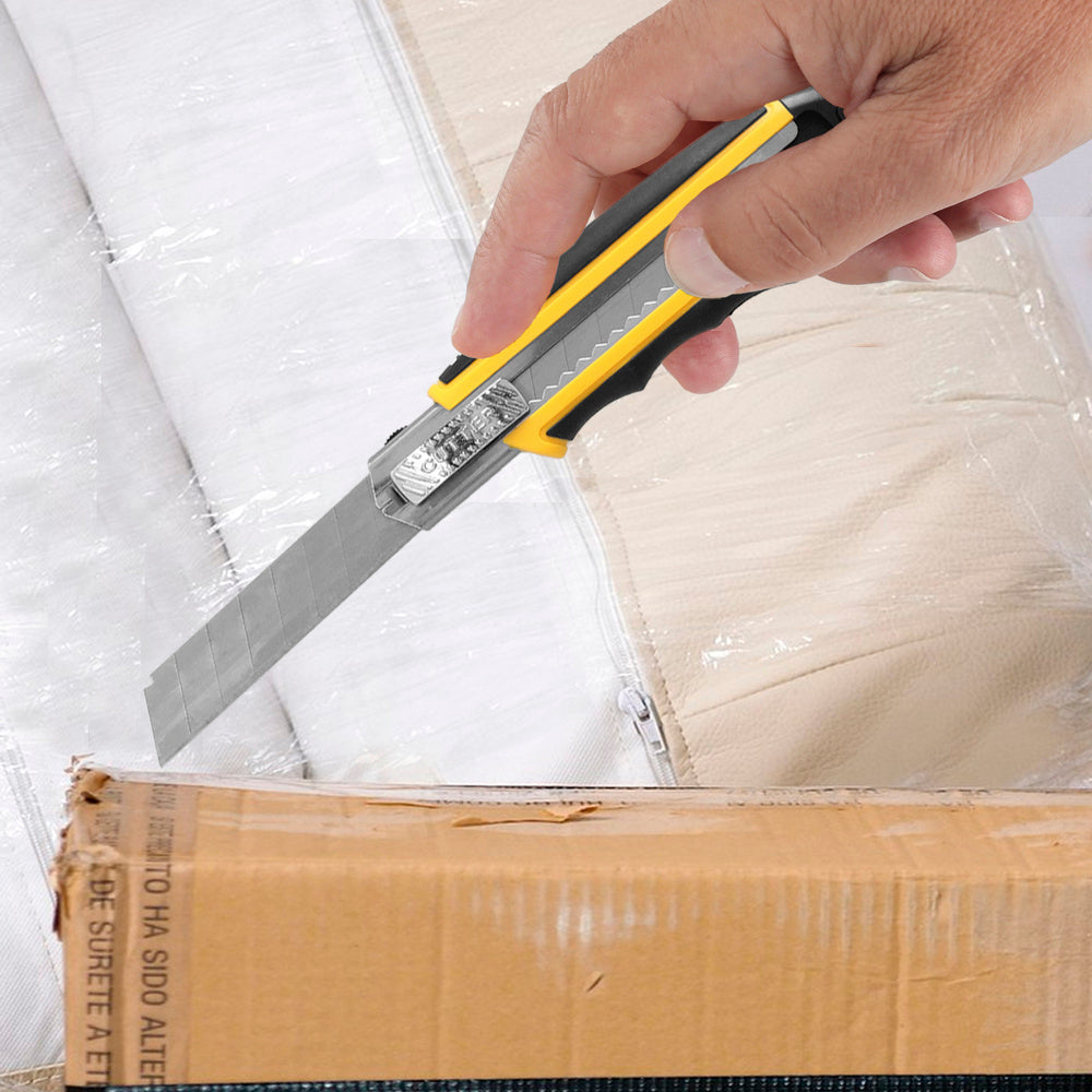 Professional 18mm cutter with 8 SK5 steel blades