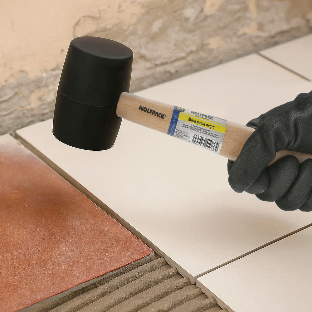Martelo de borracha preto de 500 gramas