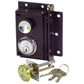 Fechadura JIS 243 11x7 com rosca direita