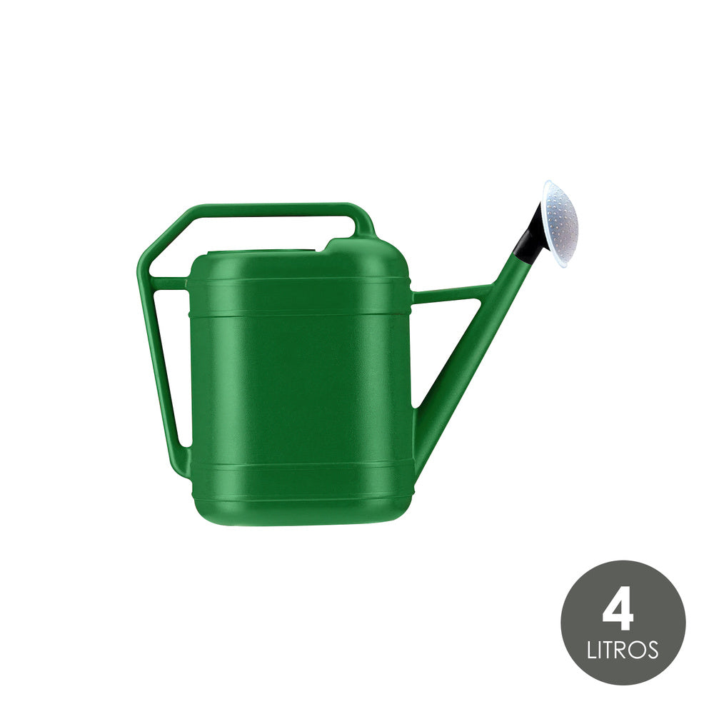 Plastic watering can. Saturnia 4 liters