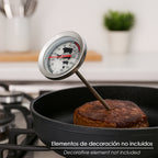 Oryx meat thermometer with probe.