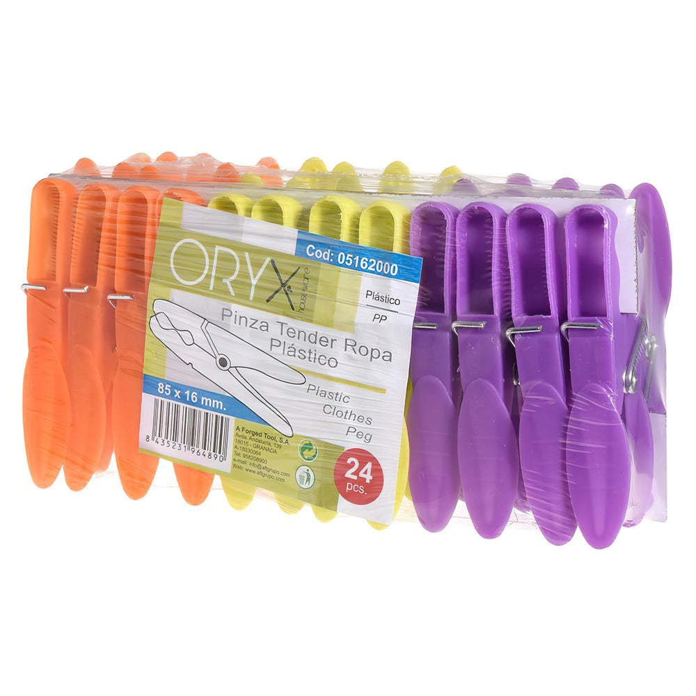 Plastic clothes pegs. (pack of 24 pieces)
