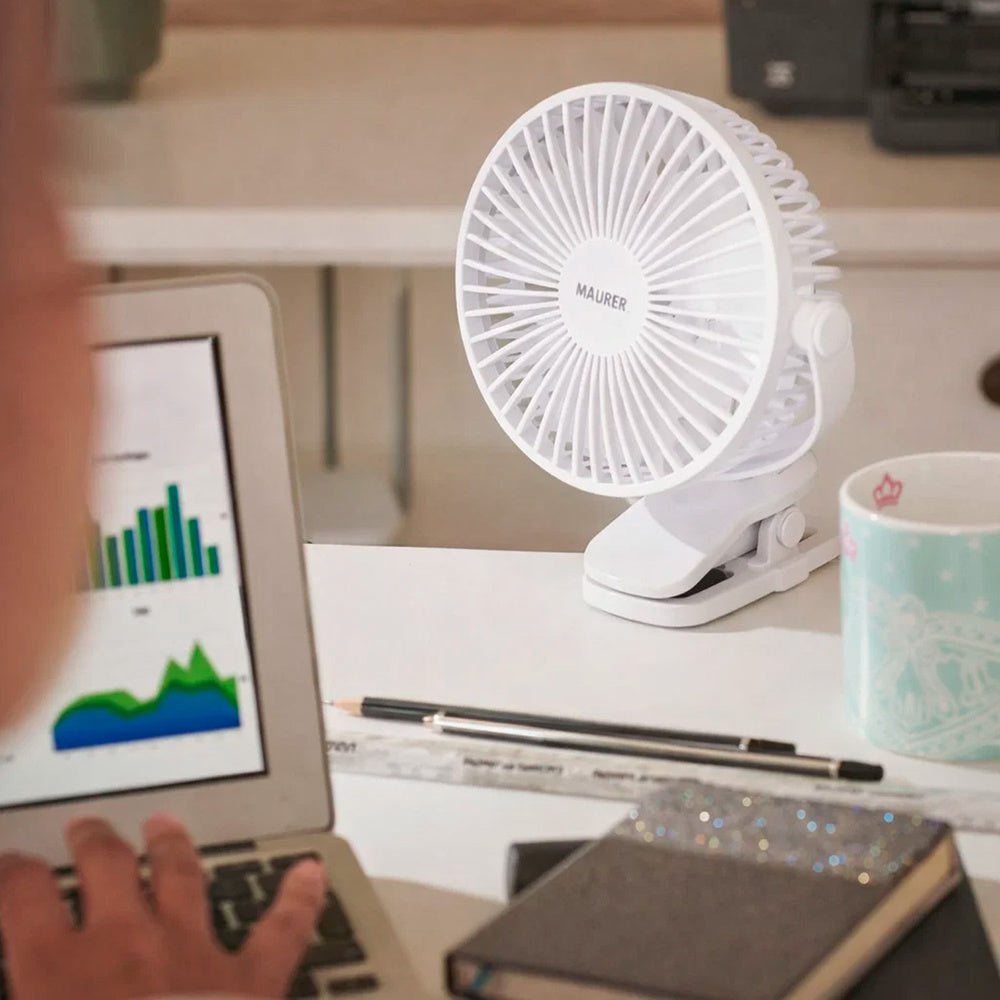 Ventilador con clip sobremesa ø 15 cm. Recargable