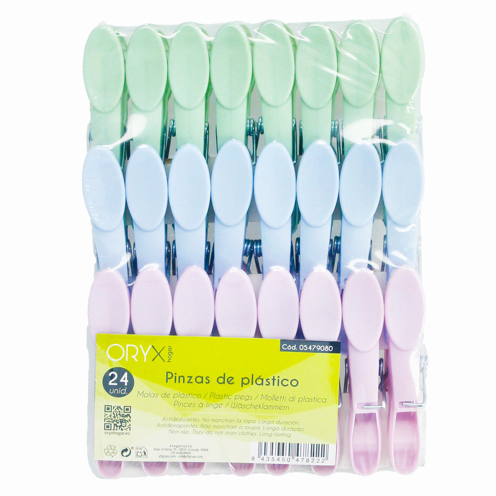 Plastic clothes pegs (24 pc pack)