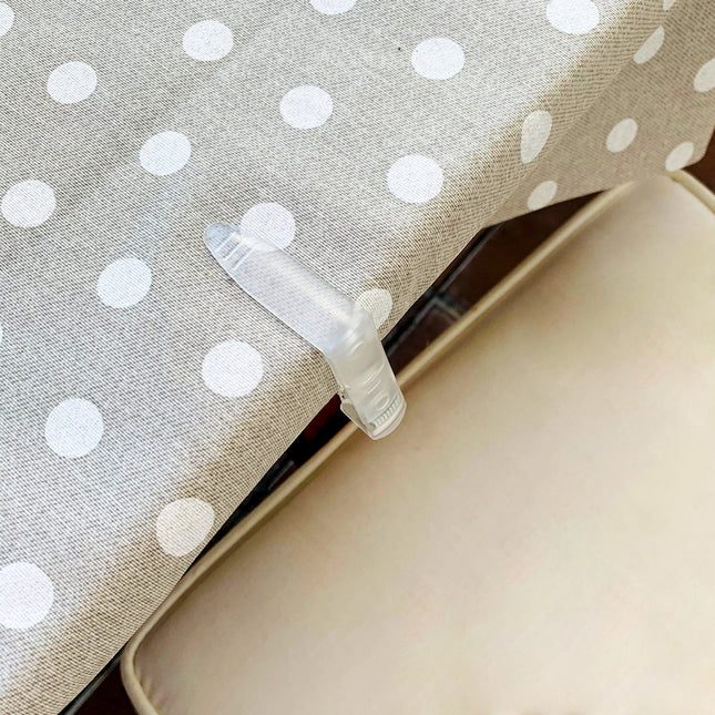 Sujeta manteles transparentes con muelle extrafuerte 4 piezas