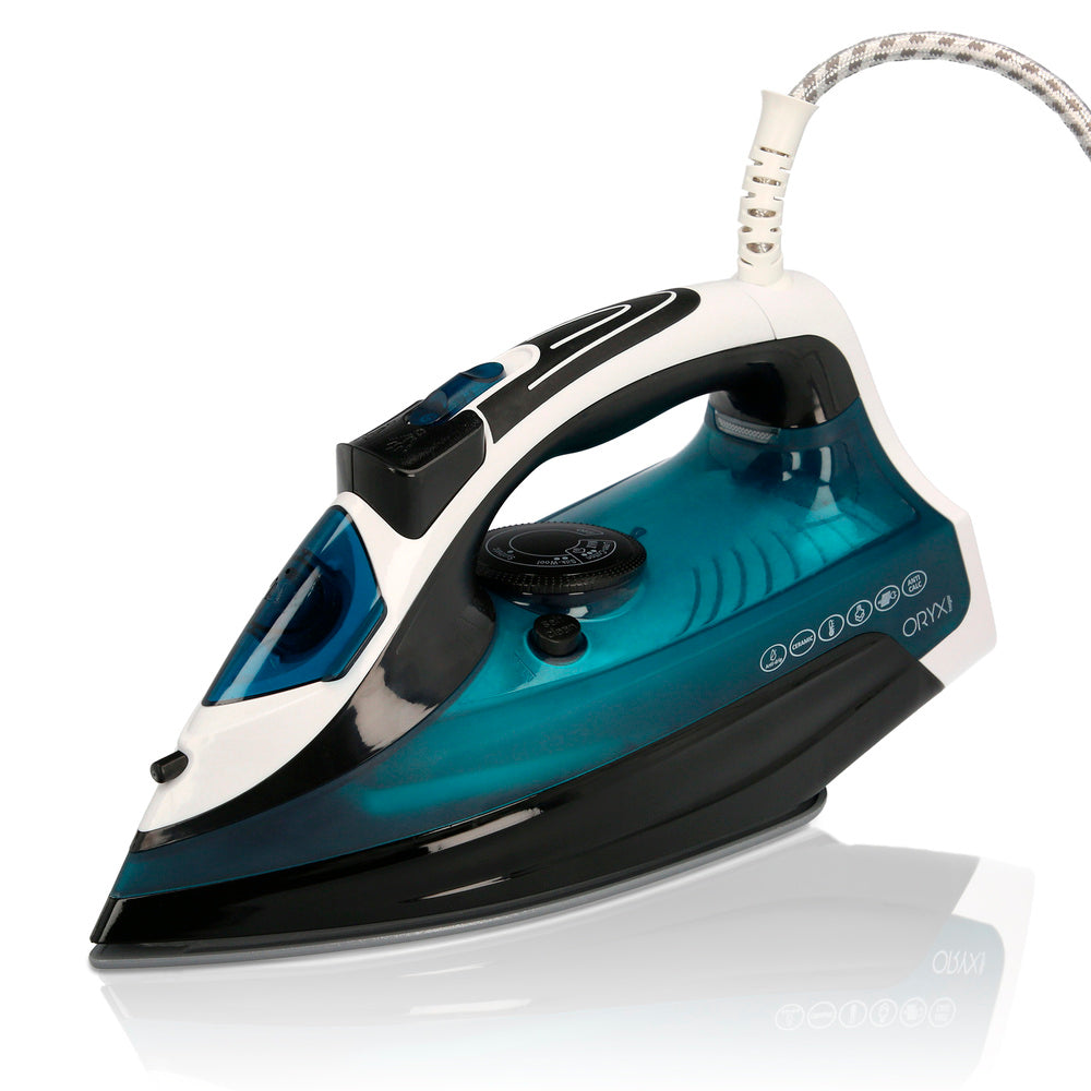 Professional steam iron, 2,400 watts. Constant steam and steam boost, ceramic soleplate, vertical steam, anti-calc system,