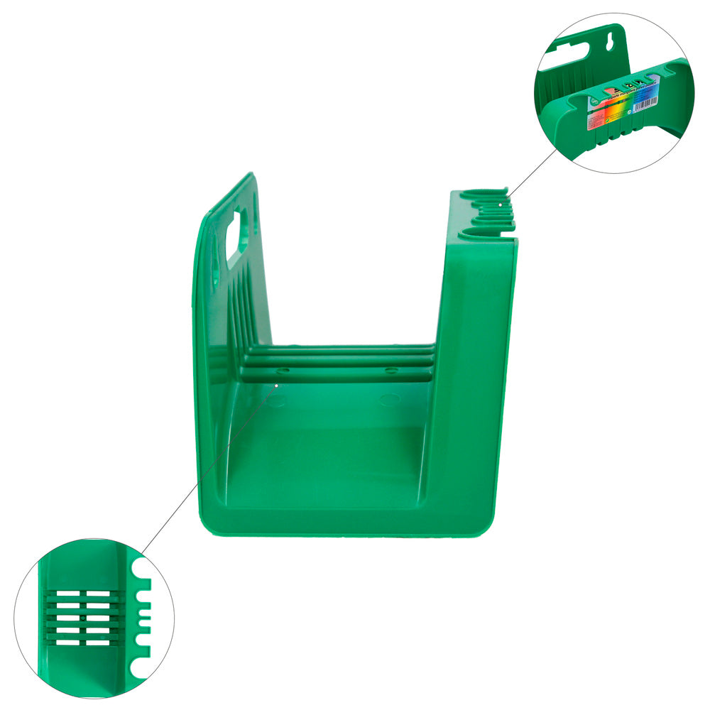 Soporte para mangueras de jardín. Fijación a la  pared. Realizado en plástico