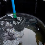 Bomba aguas limpias sumergible multietapa 1000 w. 5.200 lts/hora, profundidad 7 m, elevación 35 m presión max: 3,5 bares