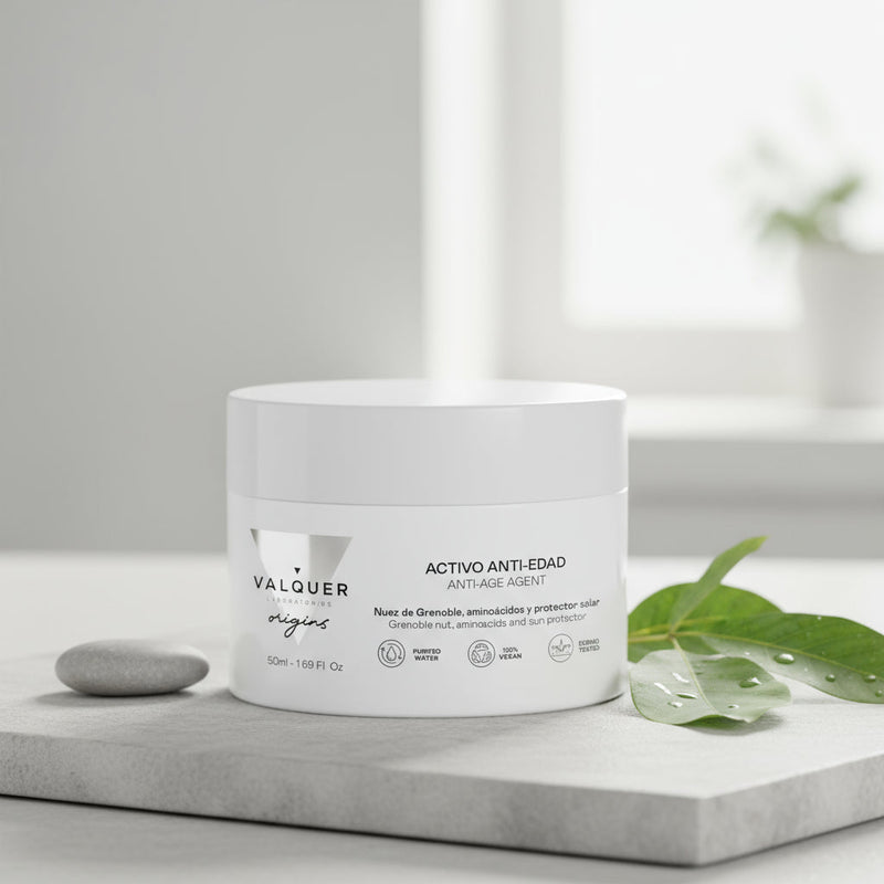 Crema facial antiedad con nuez de Grenoble protección solar