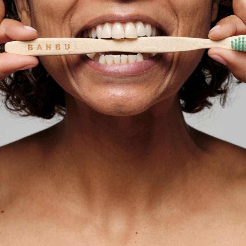 Cepillo de dientes de bambú cerdas suaves para uso diario