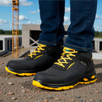 Botas seguridad maurer s3 modelo amerina antideslizante con suela resistente a los hidrocarburos. Talla 40.