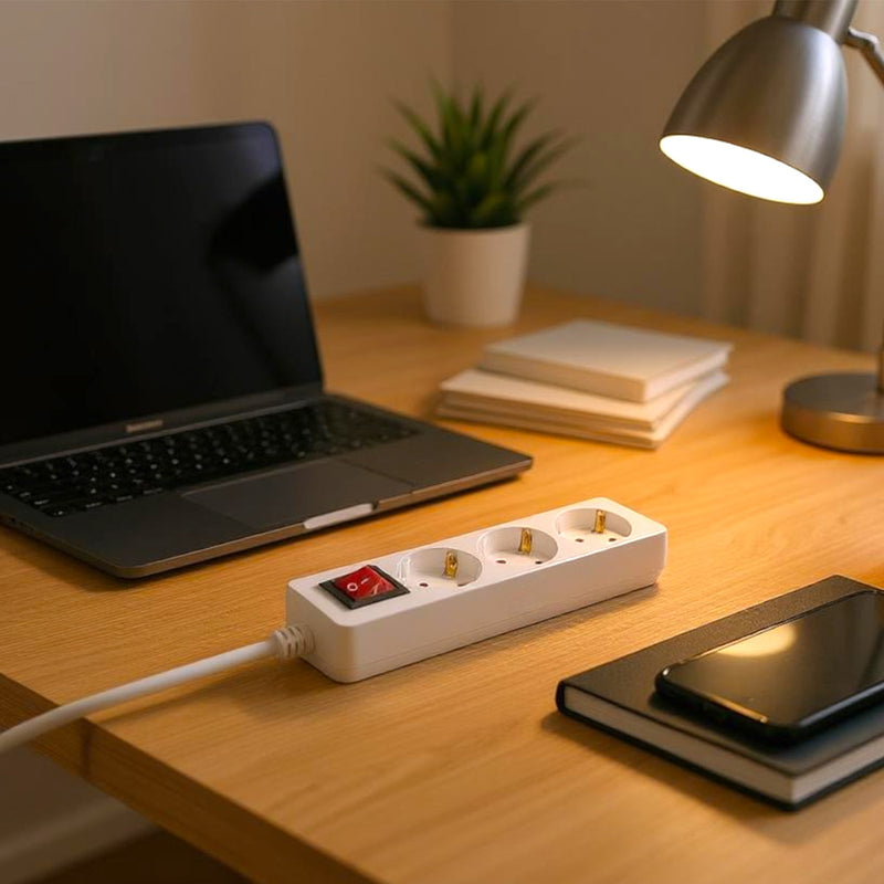 Regleta / base multiple  3 tomas con toma de tierra con interruptor