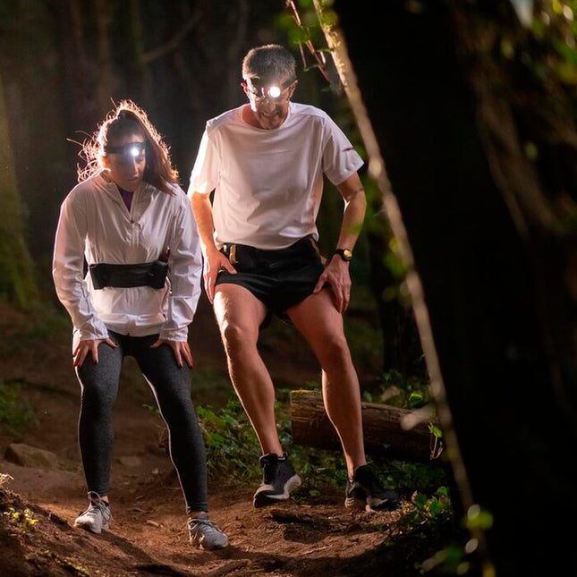 Linterna LED frontal cabeza litio USB recargable. 3 modos de luz. 120 LUM. sensor de encendido y apagado