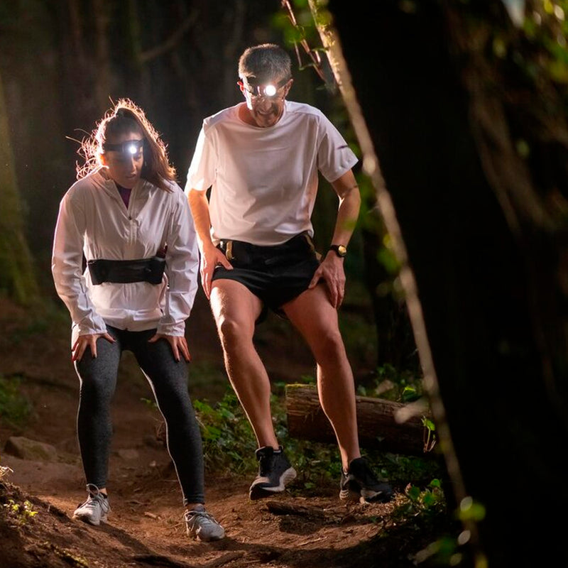 Linterna LED frontal cabeza litio USB recargable. 3 modos de luz. 120 LUM. sensor de encendido y apagado