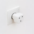 Adaptador viaje toma inglesa a schuko