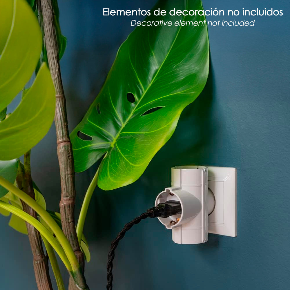 Adaptador triple schuko 16 a 250 v.