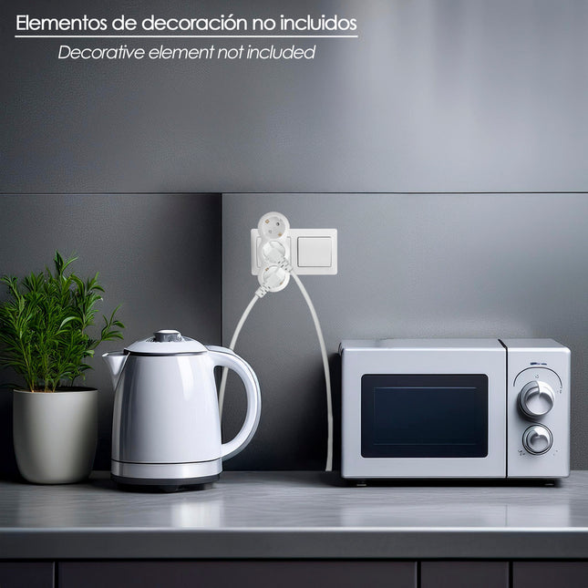 Adaptador triple schuko recto 16A. 250V