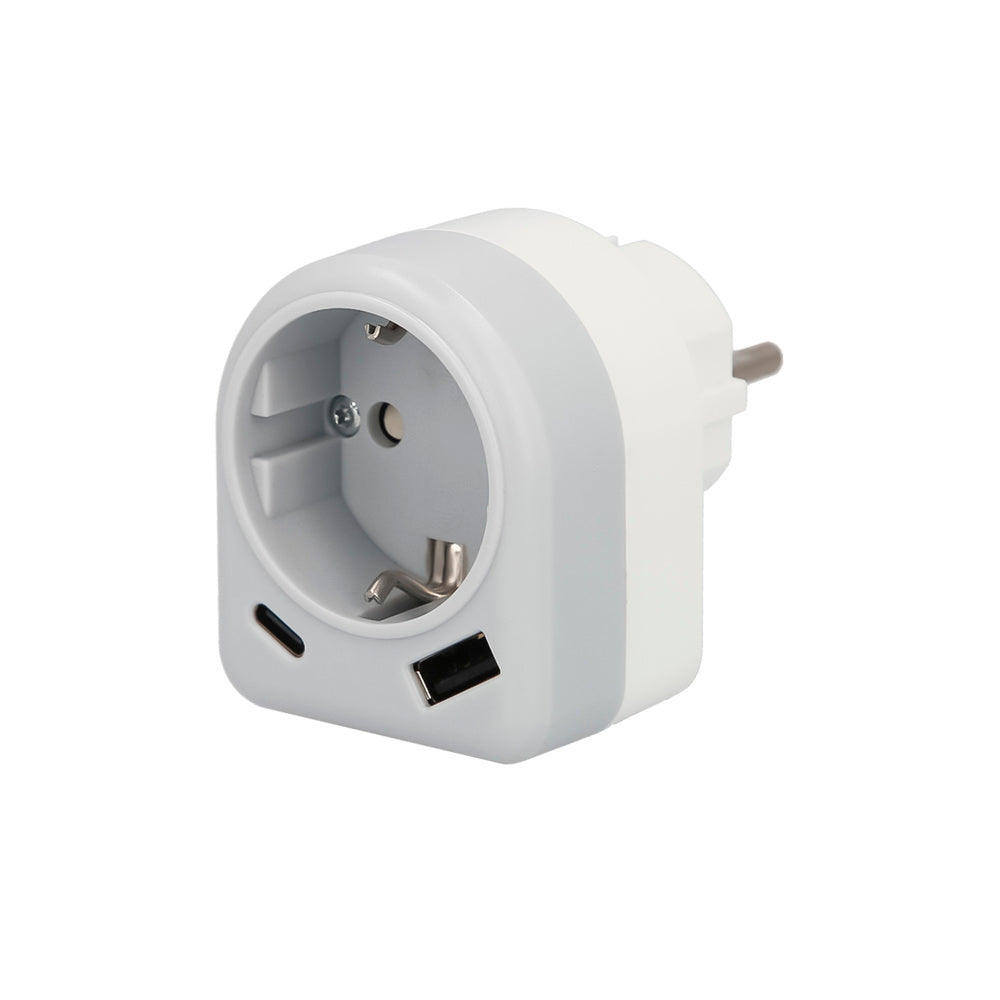 Enchufe / adaptador schuko con 2 tomas, usb a / c. Potencia máxima 3680 w. Cargador móviles, cargador 2 tomas, adaptador móviles