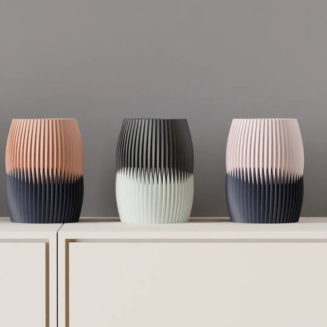 Jarrón decorativo moderno bicolor – Diseño plisadoJARRÓNHome & Garden > Decor > Vases