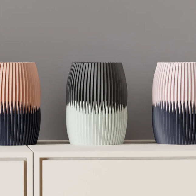 Jarrón decorativo moderno bicolor – Diseño plisadoJARRÓNHome & Garden > Decor > Vases