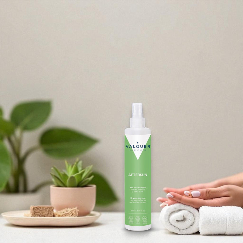 Aftersun aloe vera spray hidratante después del sol