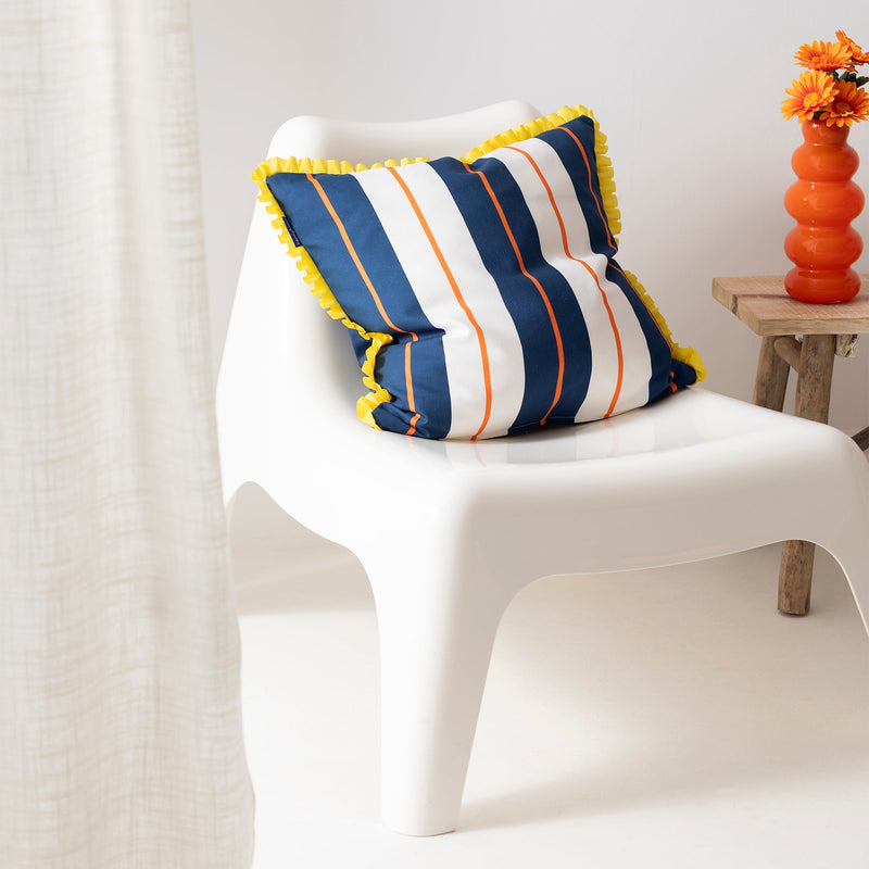 Joyful lines Funda de cojín decorativo 50x50 cm