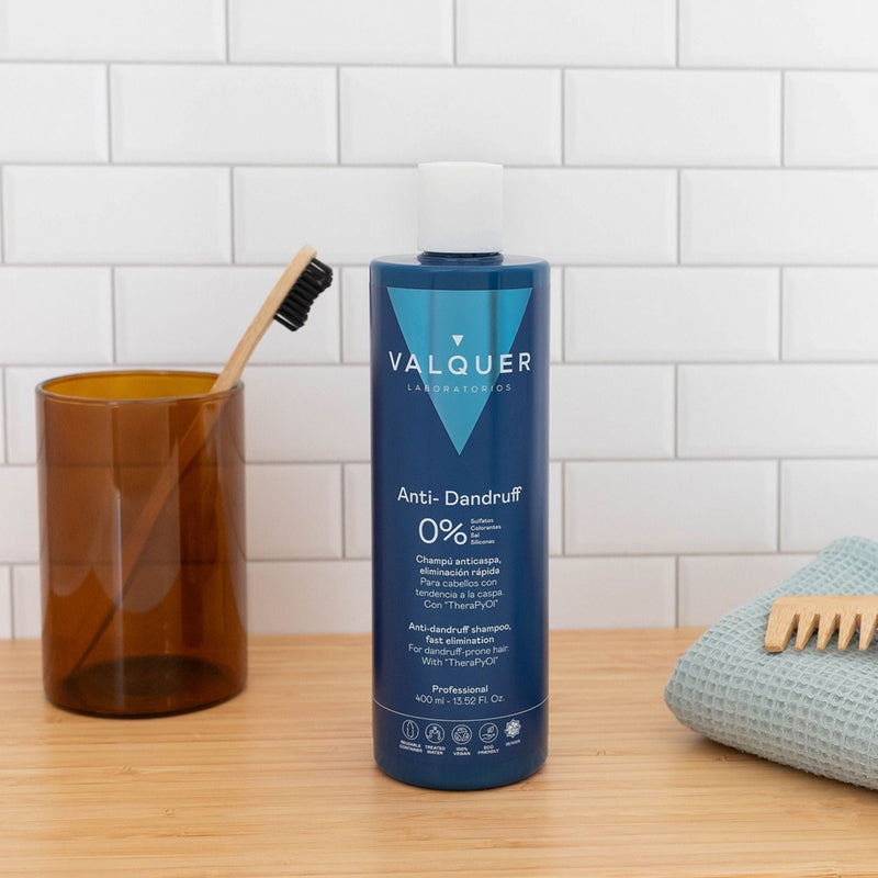 Champú anticaspa sin sulfatos ni sal para cabellos sensibles