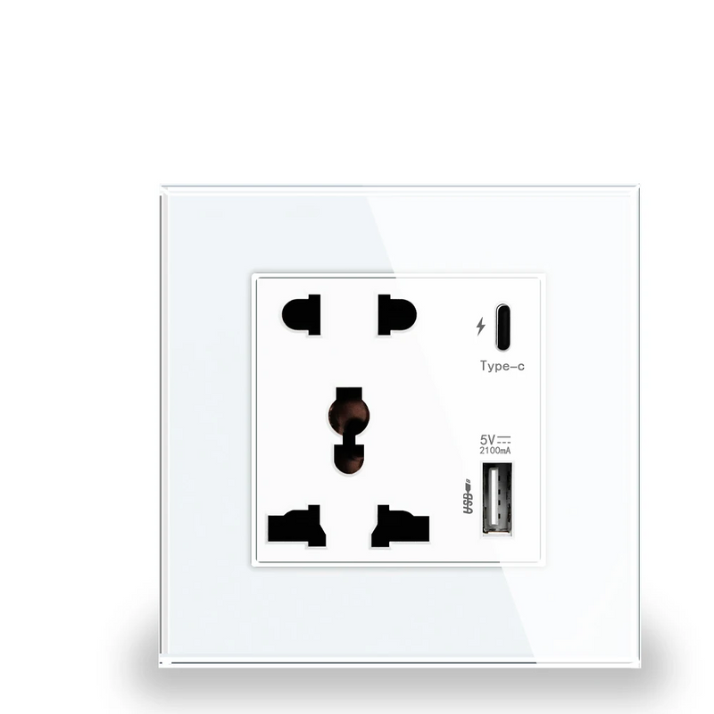 Enchufe universal con puertos USB A + C, Serie D1Enchufes