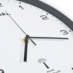 Radio-controlled quartz movement wall clock 31 cm white