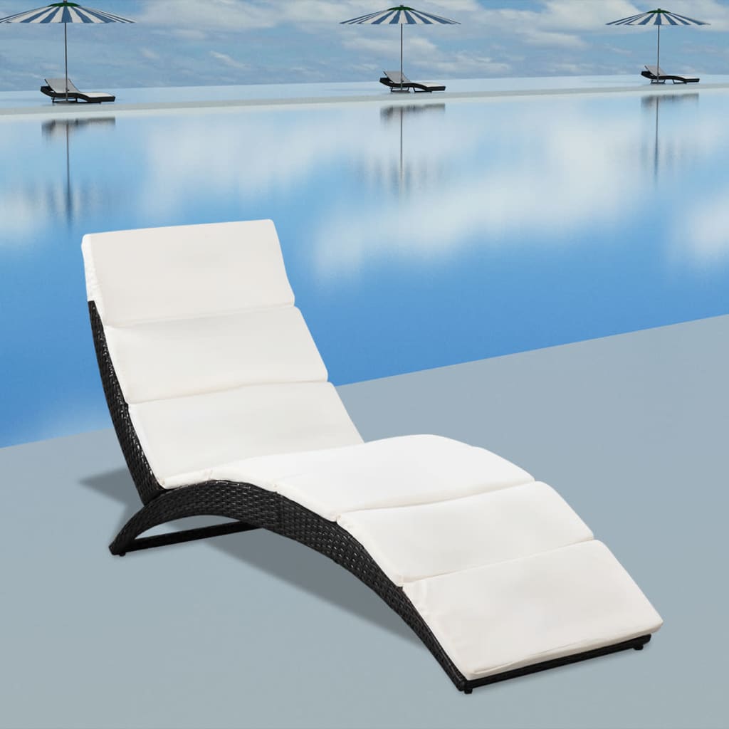 Folding sun lounger with brown synthetic rattan cushion