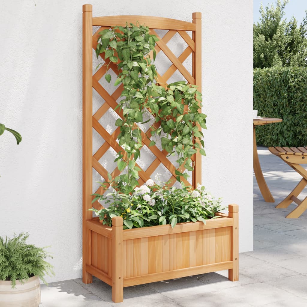 Planter with brown solid spruce wood trellis