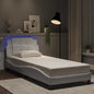 Estructura cama con LED sin colchón marrón oscuro 120x200 cm