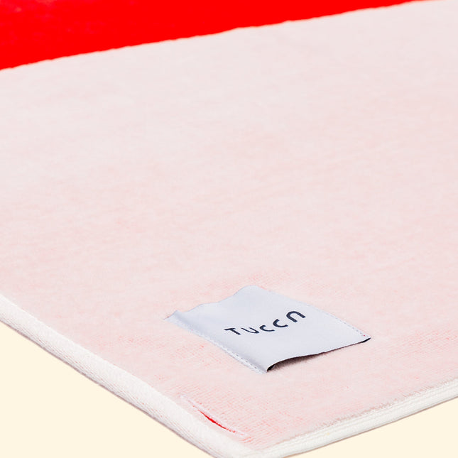 BERRY - Toalla de playa de algodón orgánico con bolsillo2Home & Garden > Linens & Bedding > Towels > Beach Towels