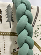 Trenza protectora de cuna 180cm en muselina | Musgo