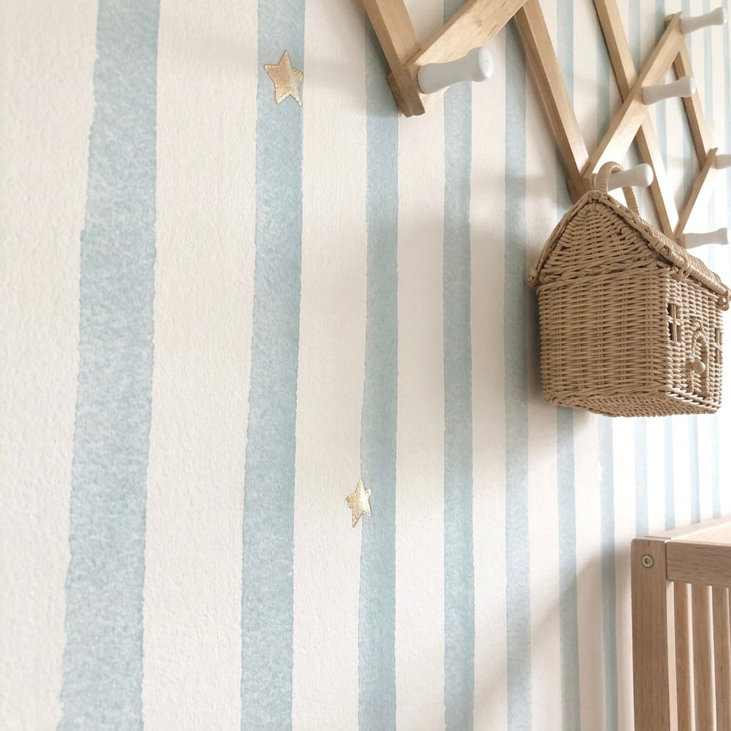 Papel pintado infantil de acuarela | azul celeste