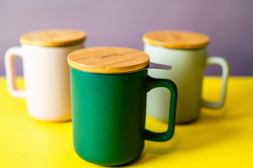 Ceramic Teacup with Stainless Steel Infuser Filter and Bamboo Lid