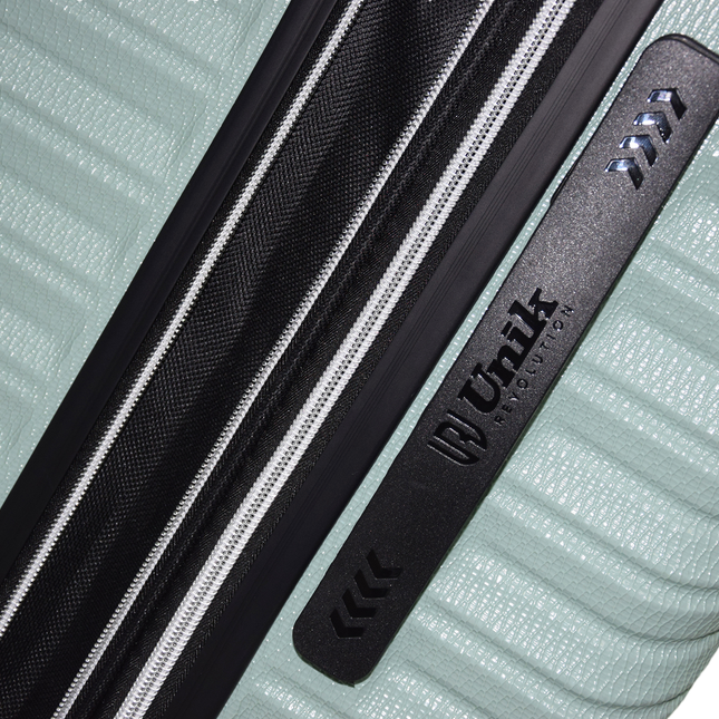 MALETA MEDIANA RIGIDA EXTENSIBLE-GAZA-67CMModelo RigidaLuggage & Bags > Suitcases