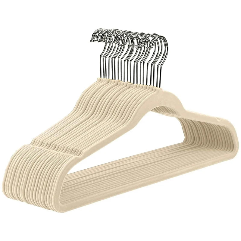 Pack de perchas antideslizantes aterciopeladas beigePerchasHome & Garden > Household Supplies > Storage & Organization > Clothing & Closet Storage > Hangers