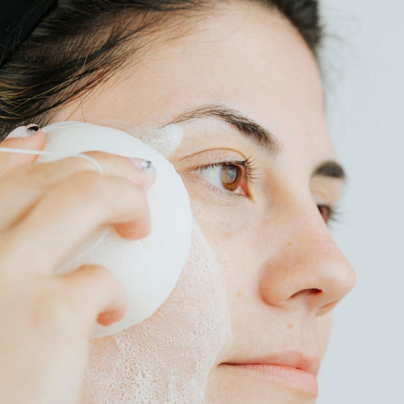 Esponja konjac facial purificante natural para piel sensible