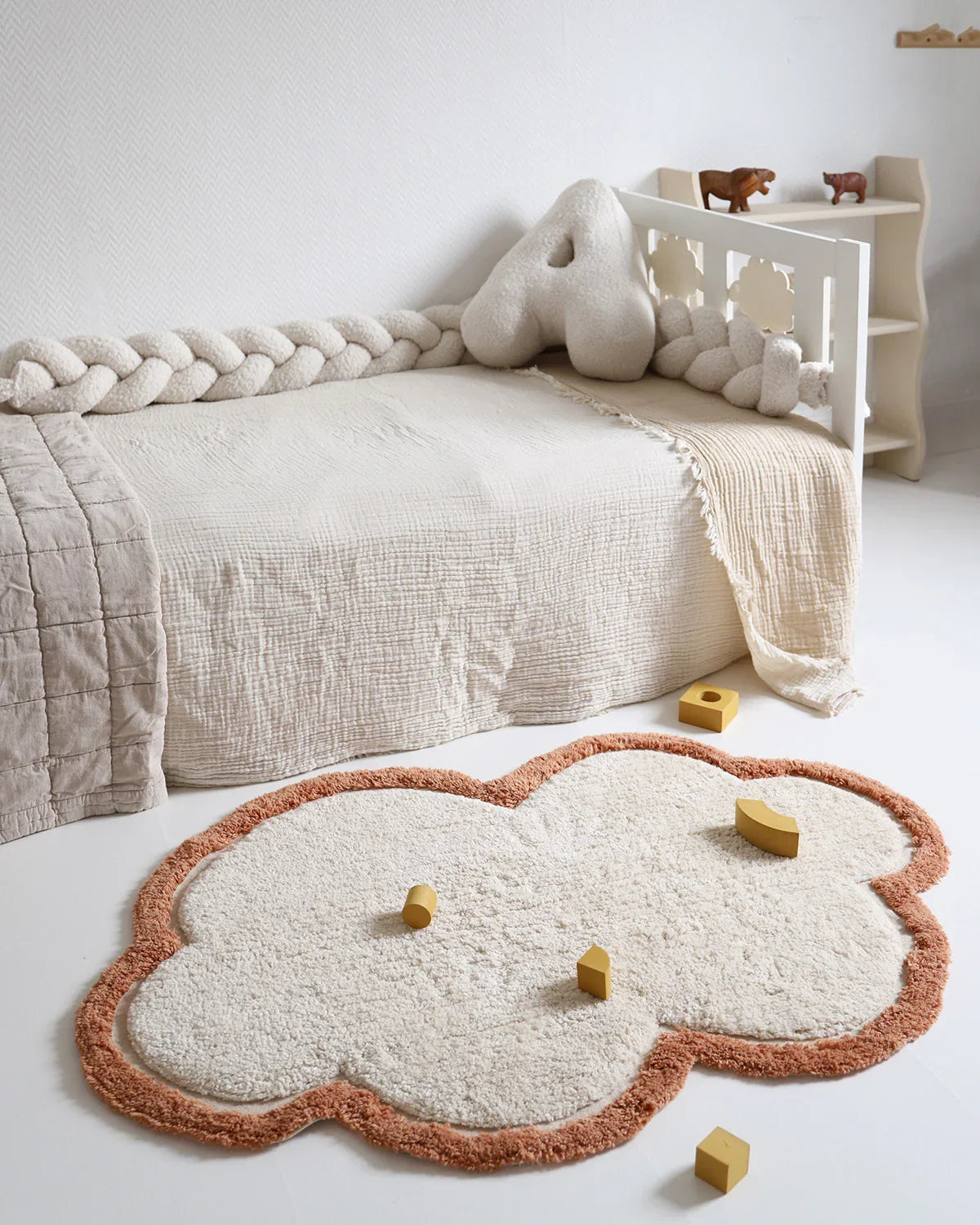 Alfombra infantil de algodón en forma de nube | Marrón caramelo
