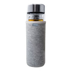 Garrafa de vidro de 350ml com infusor e parede dupla.