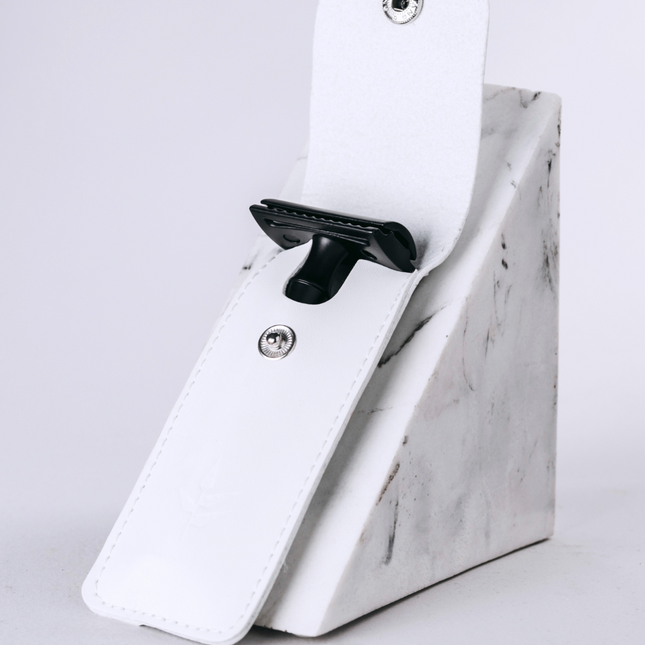 Funda de maquinilla de afeitar de cuero vegano | blanca