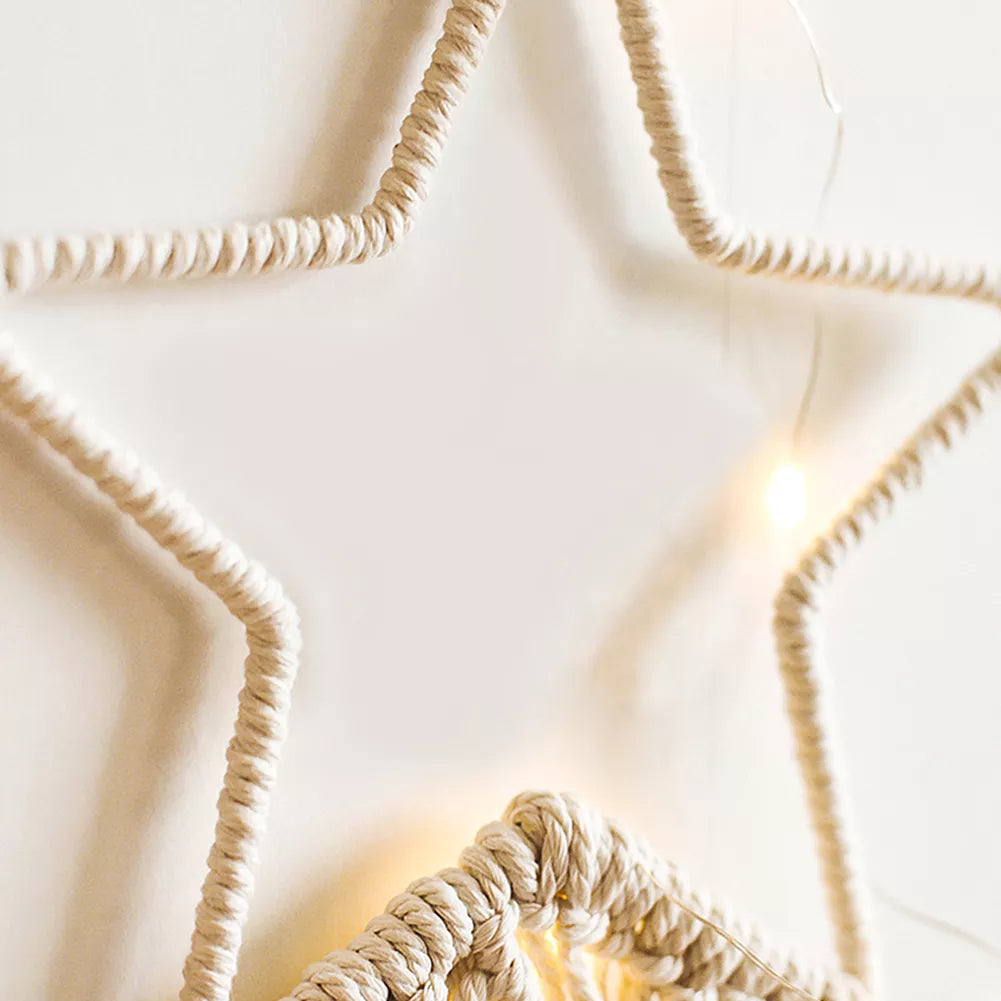 Décoration murale attrape-rêves en macramé avec lumières et différents motifs