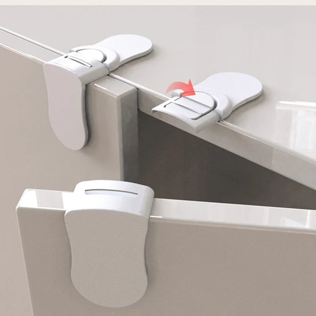 Child safety lock for drawers