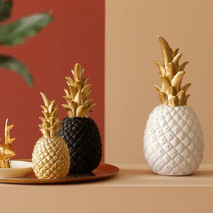 Figurines d'ananas en résine