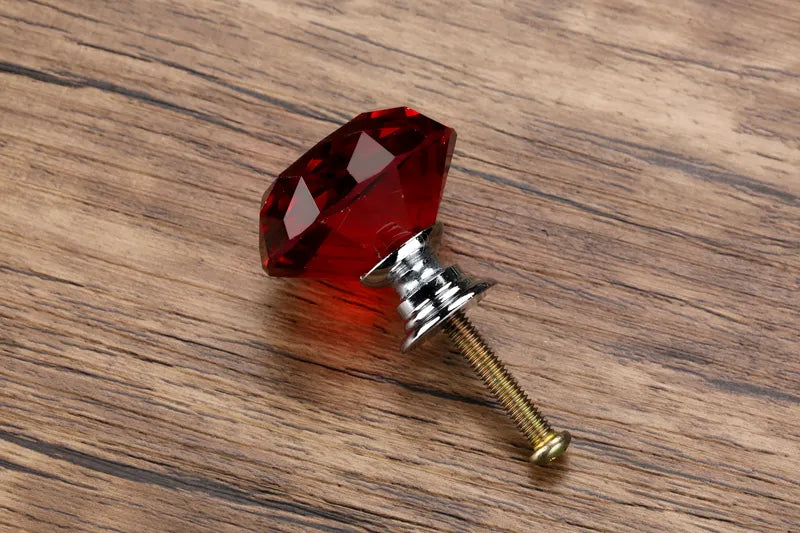 Pomo de cristal con forma de diamante para muebles