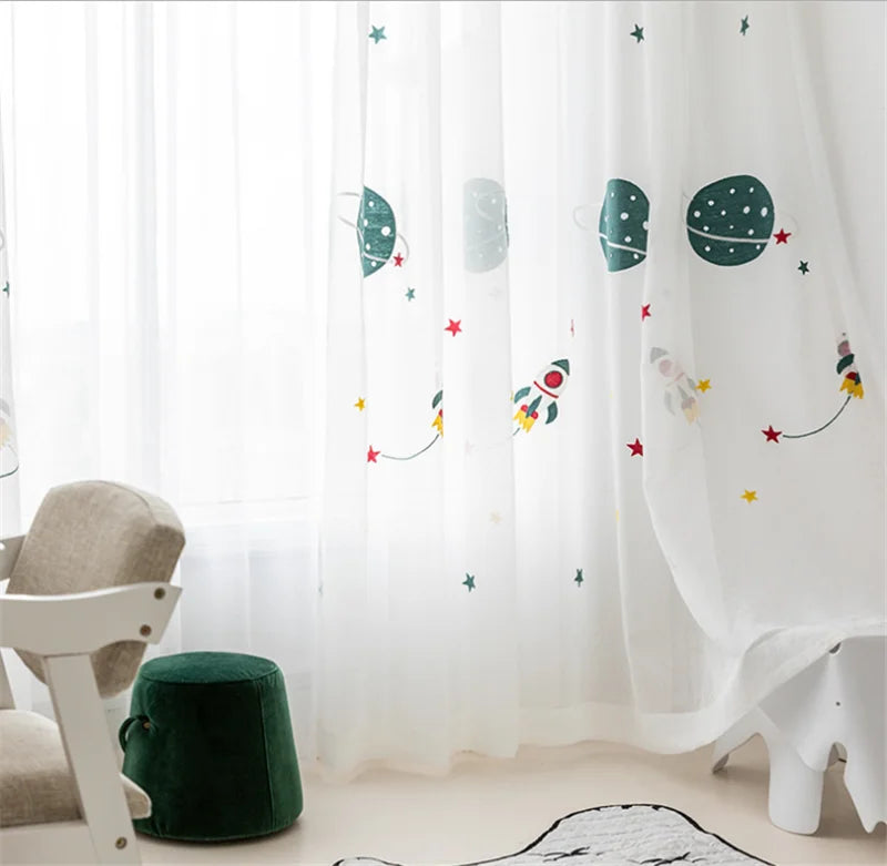 Cortina tul bordada cohete espacial para habitación infantilCortinasHome & Garden > Decor > Window Treatments > Curtains & Drapes > Curtains